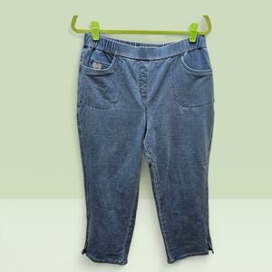 Quacker Factory DreamJeannes Blue Pull On Capris Rhinestone Heart Medium Wash M